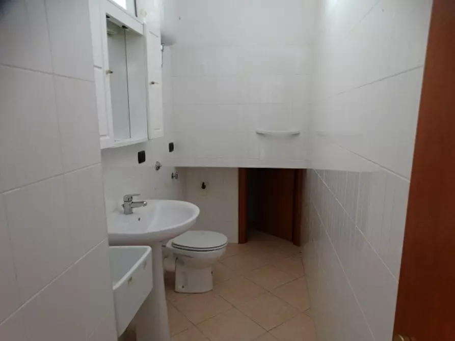 Immagine 8 di Appartamento in affitto  in via verdi a Marsicovetere