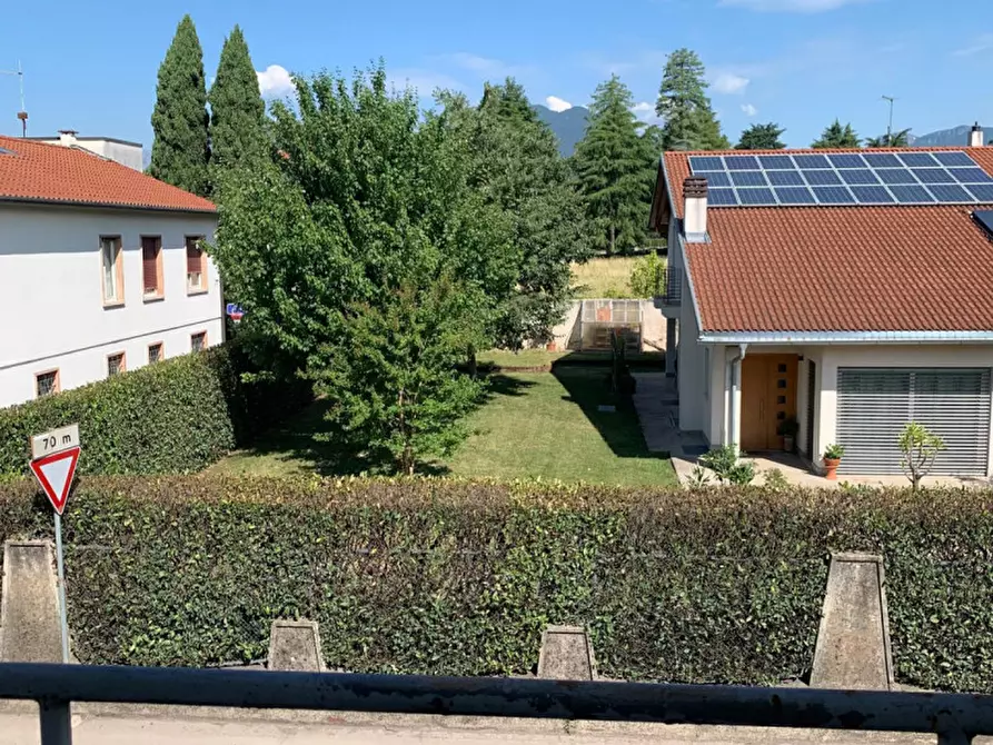Immagine 3 di Casa bifamiliare in vendita  a Thiene