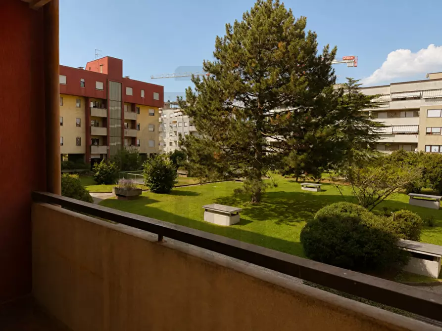 Immagine 3 di Appartamento in vendita  in Via Resia - Reschenstraße a Bolzano