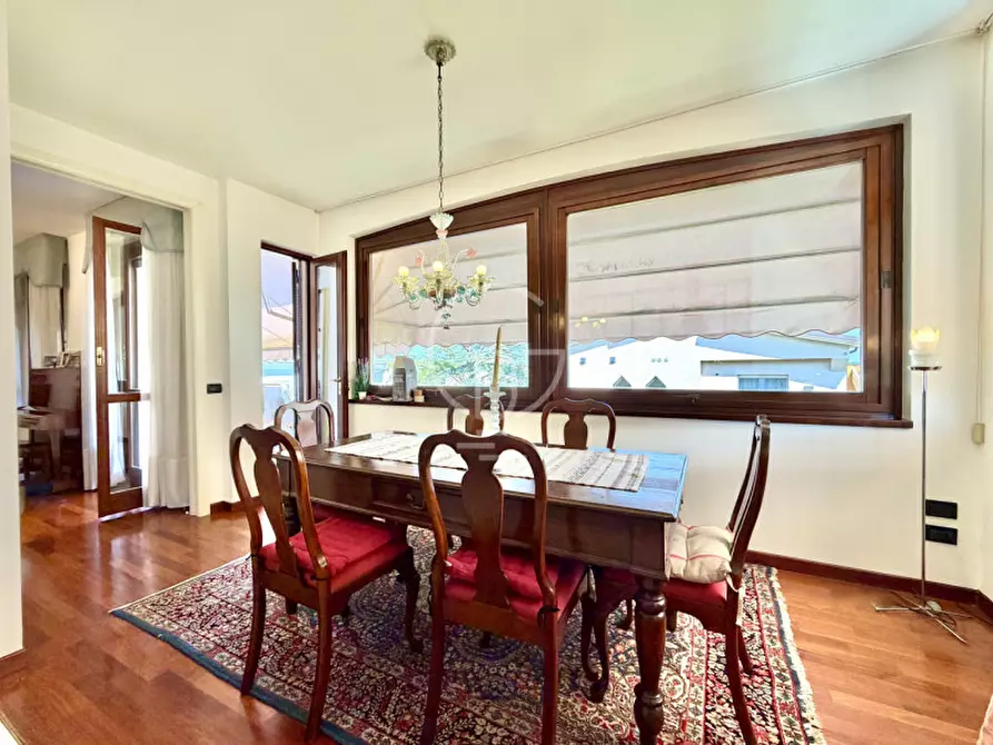 Immagine 6 di Casa bifamiliare in vendita  in Via Desenzanino a Desenzano Del Garda
