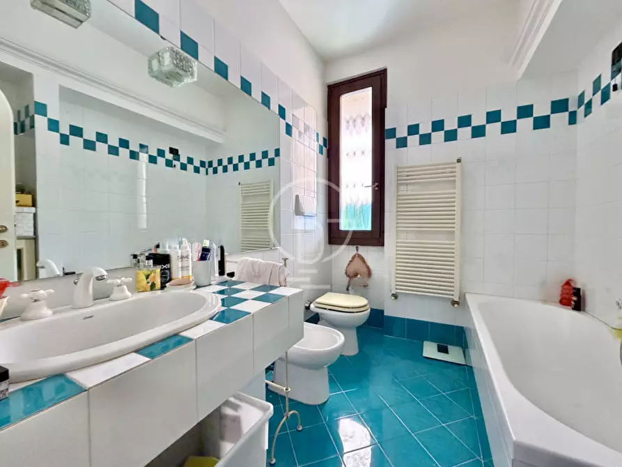 Immagine 15 di Casa bifamiliare in vendita  in Via Desenzanino a Desenzano Del Garda