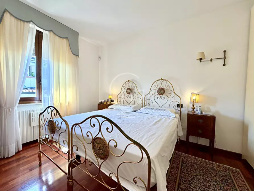 Immagine 18 di Casa bifamiliare in vendita  in Via Desenzanino a Desenzano Del Garda