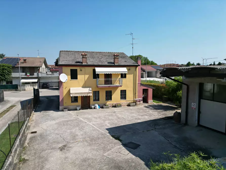 Immagine 18 di Casa indipendente in vendita  in VIA BAFFA a Zimella
