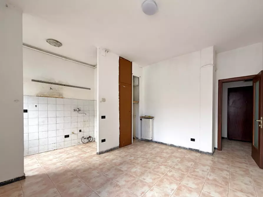 Immagine 9 di Appartamento in vendita  in via merano 10 a Verona