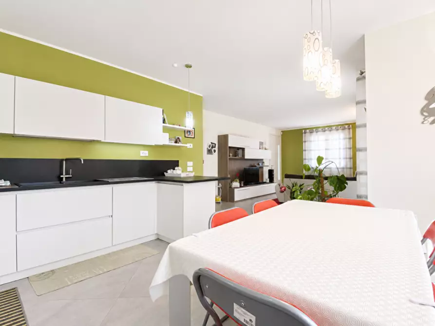 Immagine 9 di Casa indipendente in vendita  in Via Martiri della Libertà a Costabissara