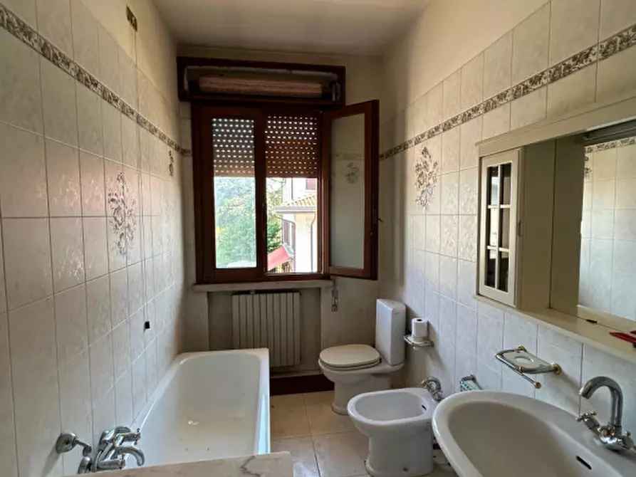 Immagine 15 di Casa indipendente in vendita  in Via Roma a Urbana
