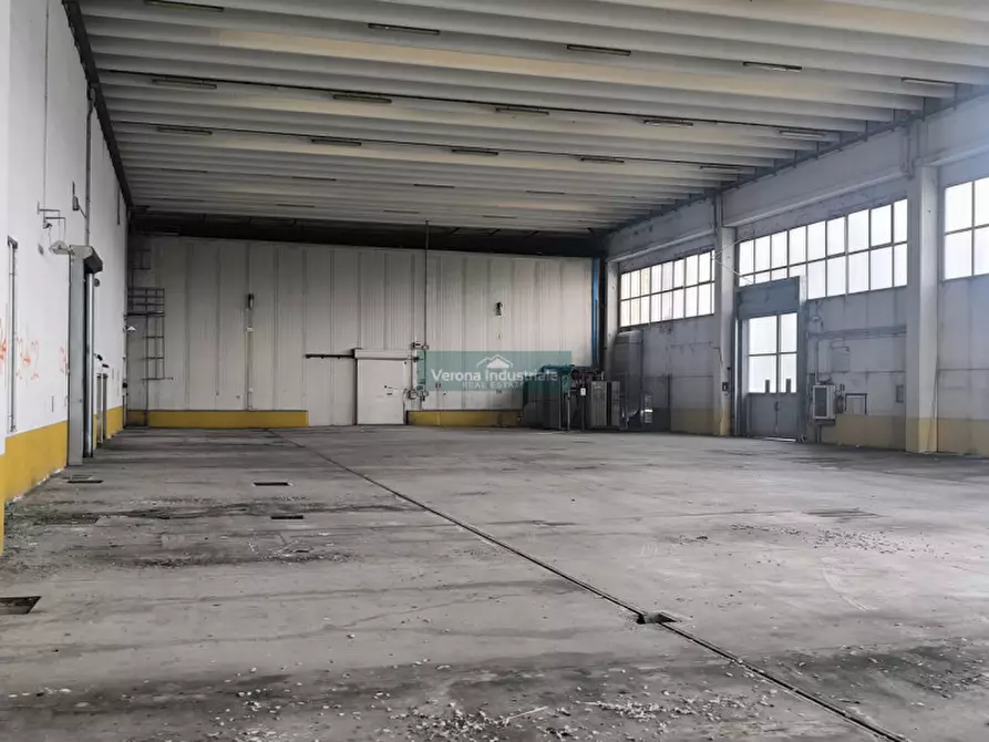 Immagine 16 di Capannone industriale in vendita  a Villa Bartolomea