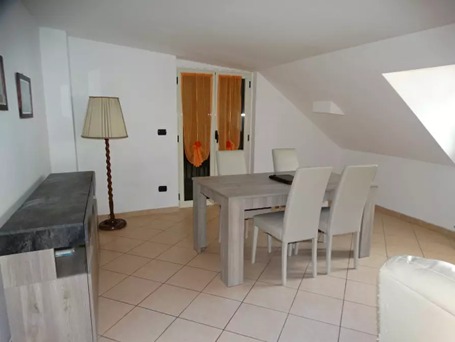 Immagine 11 di Appartamento in vendita  in via verdi a Marsicovetere