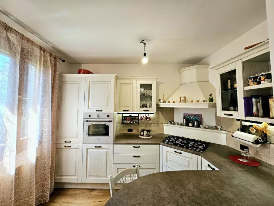 Immagine 2 di Appartamento in vendita  in VIA ALDO MORO a Galzignano Terme