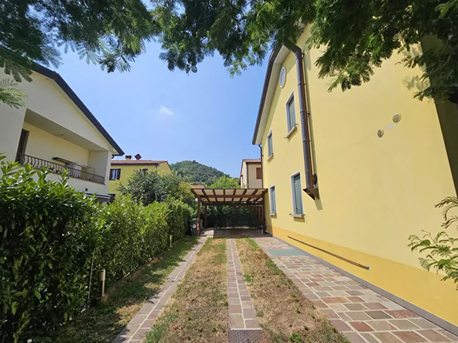 Immagine 8 di Appartamento in vendita  in VIA ALDO MORO a Galzignano Terme