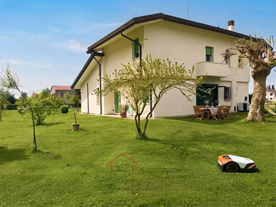 Immagine 3 di Casa indipendente in vendita  in Via Cesare Battisti a Vigonza