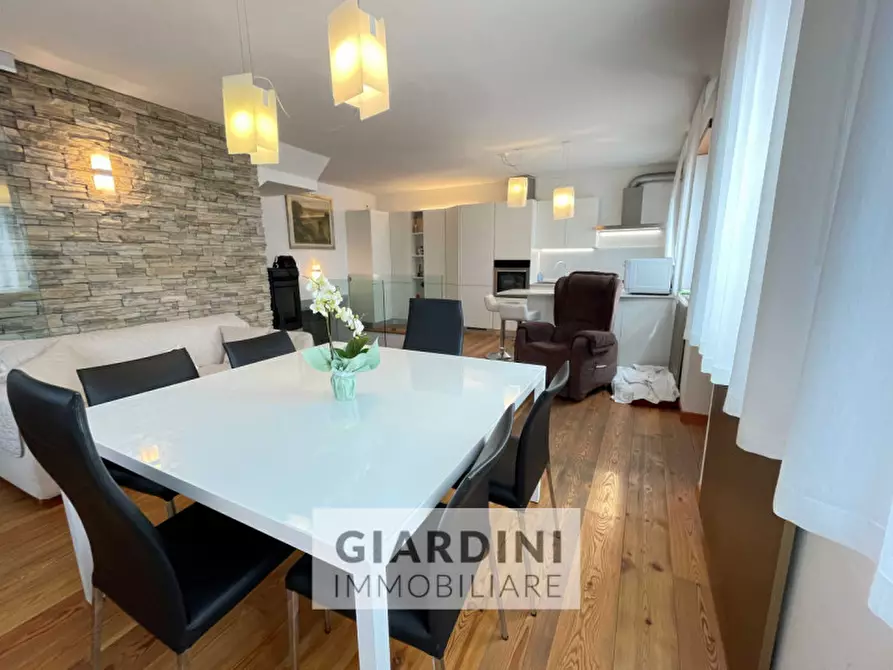 Immagine 5 di Casa trifamiliare in vendita  in Via Ghelpach a Gallio