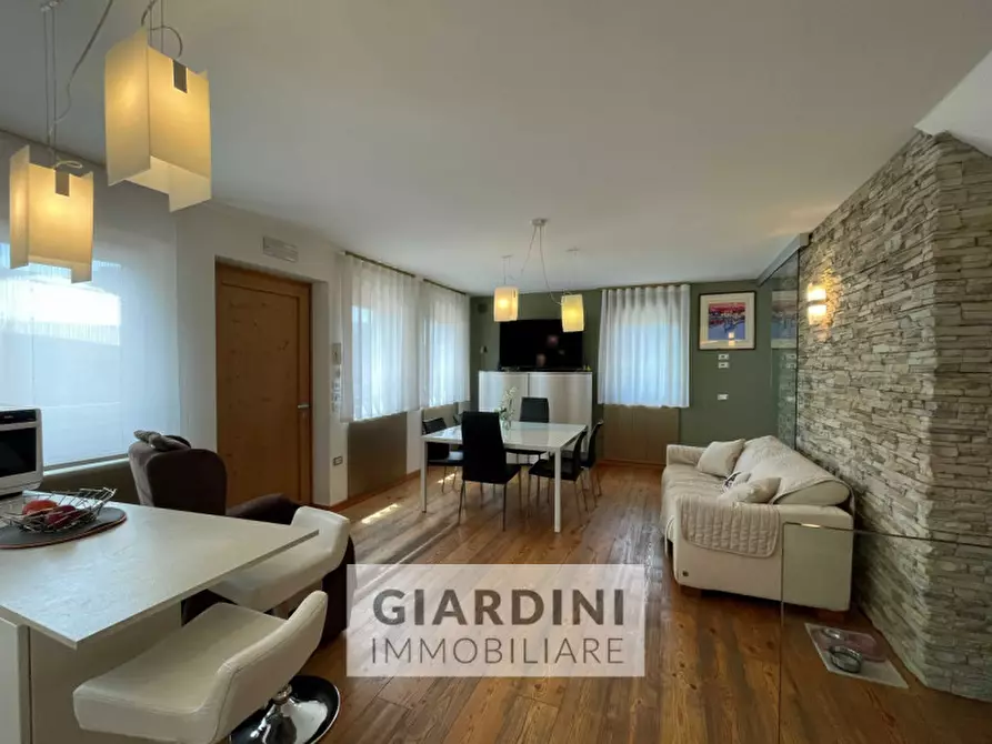 Immagine 8 di Casa trifamiliare in vendita  in Via Ghelpach a Gallio