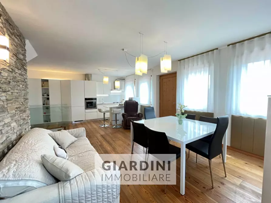 Immagine 9 di Casa trifamiliare in vendita  in Via Ghelpach a Gallio