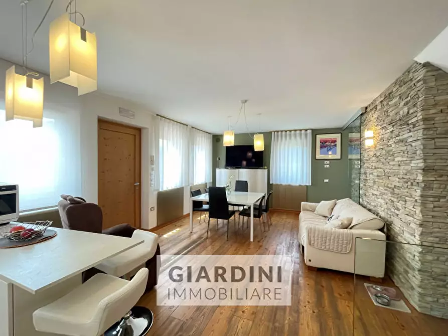 Immagine 12 di Casa trifamiliare in vendita  in Via Ghelpach a Gallio