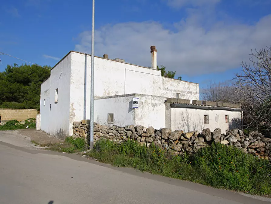 Immagine 21 di Villa in vendita  in SC Antica d'Acquarica a Ruffano