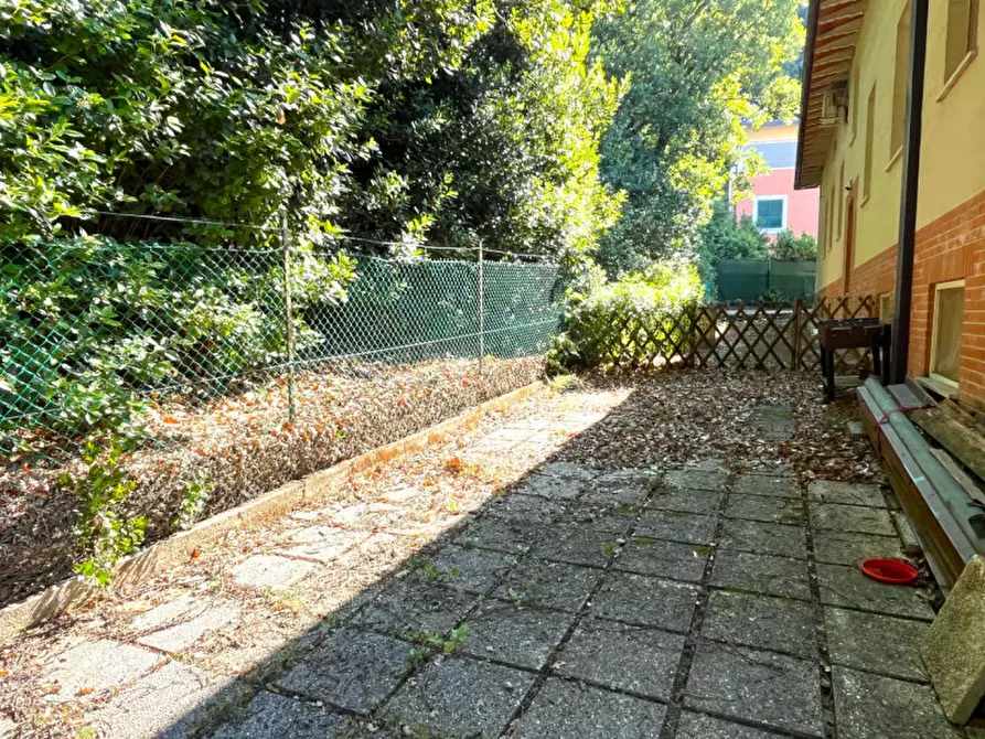 Immagine 5 di Appartamento in vendita  in Via delle Grotte 11 a Perugia