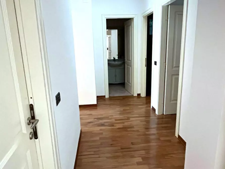 Immagine 16 di Appartamento in vendita  in Via delle Grotte 11 a Perugia