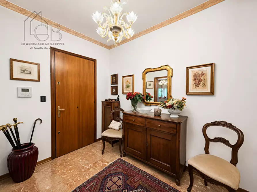 Immagine 1 di Appartamento in vendita  in Via Armistizio a Padova