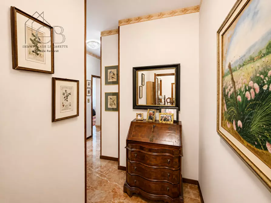 Immagine 5 di Appartamento in vendita  in Via Armistizio a Padova