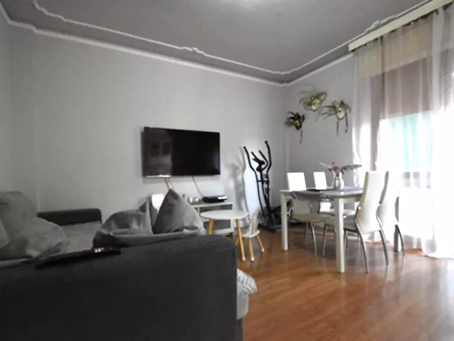 Immagine 18 di Appartamento in vendita  in vicolo burlin 3 a Castelnuovo Del Garda