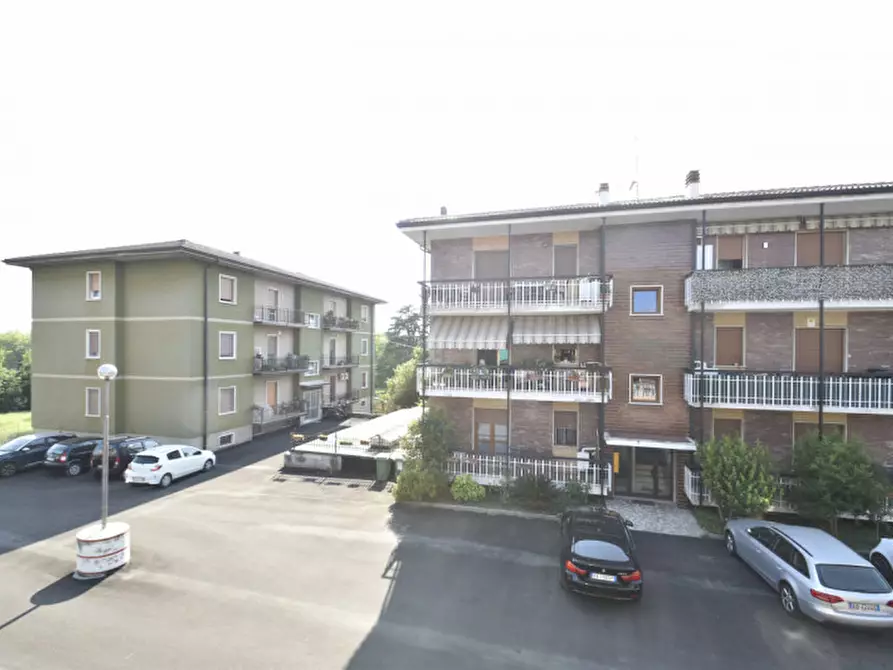 Immagine 34 di Appartamento in vendita  in vicolo burlin 3 a Castelnuovo Del Garda