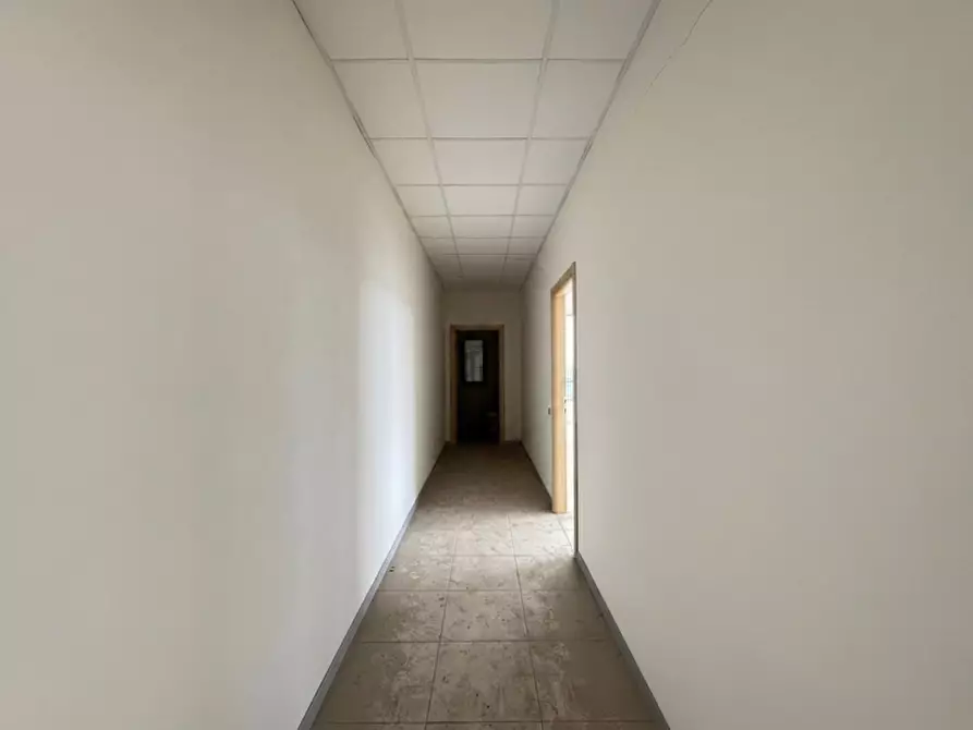 Immagine 10 di Ufficio in vendita  in Via Vincenzo Nardi a Pistoia