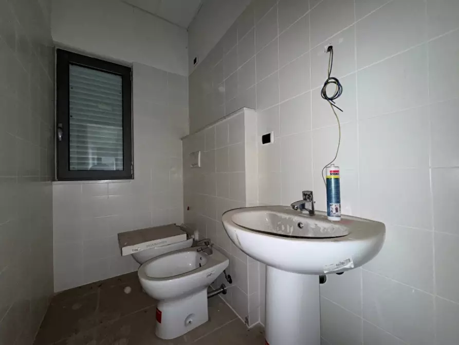 Immagine 11 di Ufficio in vendita  in Via Vincenzo Nardi a Pistoia