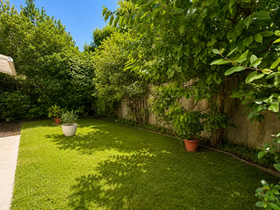 Immagine 33 di Villetta a schiera in vendita  in Via Ferdinando Palasciano a Treviso