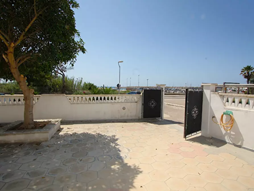 Immagine 6 di Casa indipendente in vendita  in Lungomare Ionio a Ugento