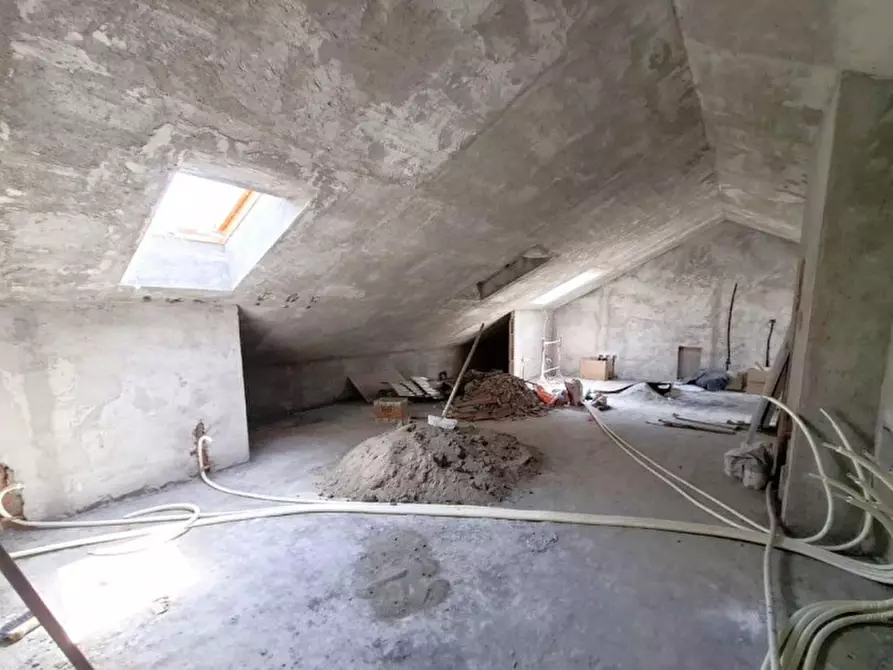 Immagine 7 di Cantina in vendita  in Via Luciano Raschio, 15121 Alessandria AL, Italia a Alessandria