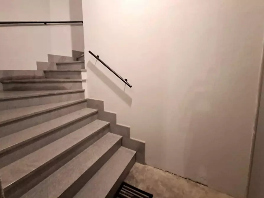 Immagine 4 di Cantina in vendita  in Via Luciano Raschio, 15121 Alessandria AL, Italia a Alessandria
