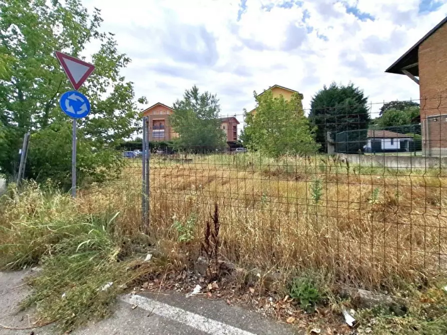 Immagine 3 di Terreno in vendita  in Via Luciano Raschio, 15121 Alessandria AL, Italia a Alessandria