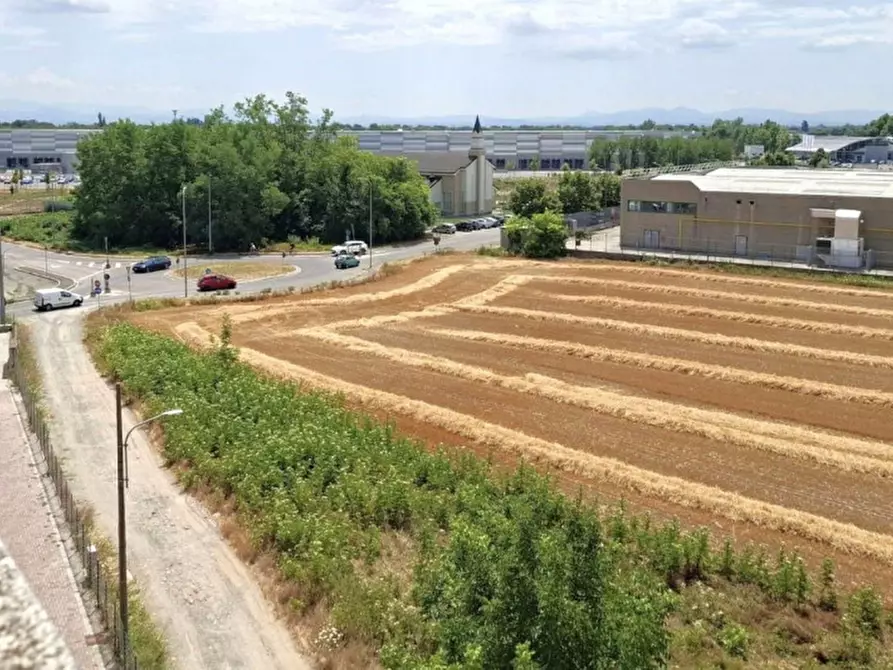 Immagine 11 di Terreno in vendita  in Via Luciano Raschio, 15121 Alessandria AL, Italia a Alessandria