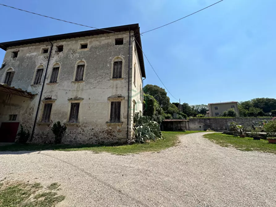 Immagine 3 di Villa in vendita  in Via Corte a Sona