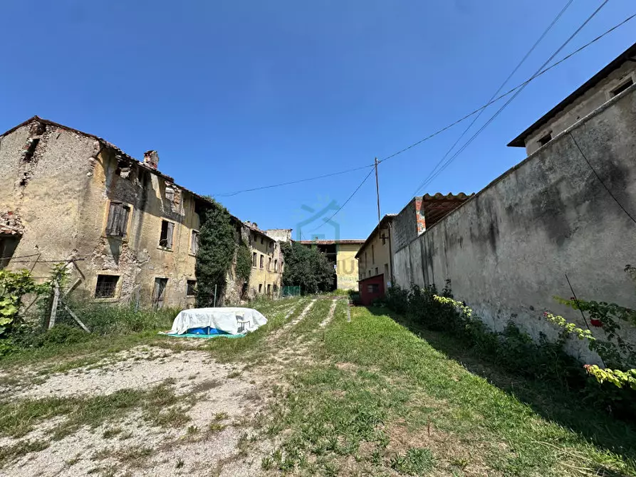 Immagine 5 di Villa in vendita  in Via Corte a Sona
