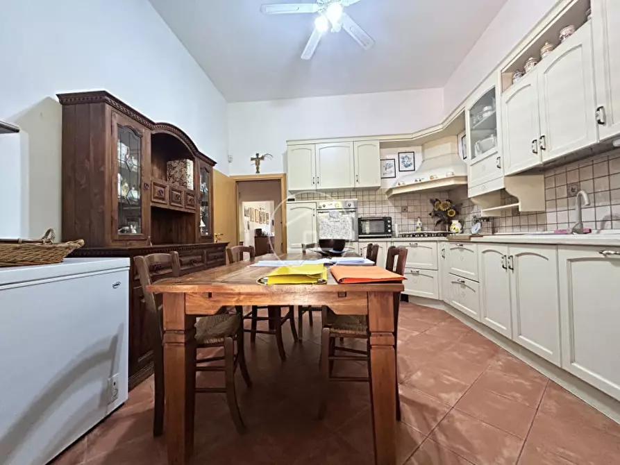 Immagine 9 di Casa bifamiliare in vendita  in Via Antonio Meucci a Campi Bisenzio