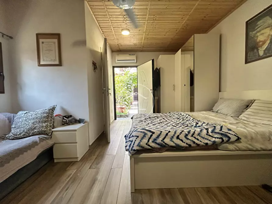 Immagine 40 di Casa bifamiliare in vendita  in Via Antonio Meucci a Campi Bisenzio