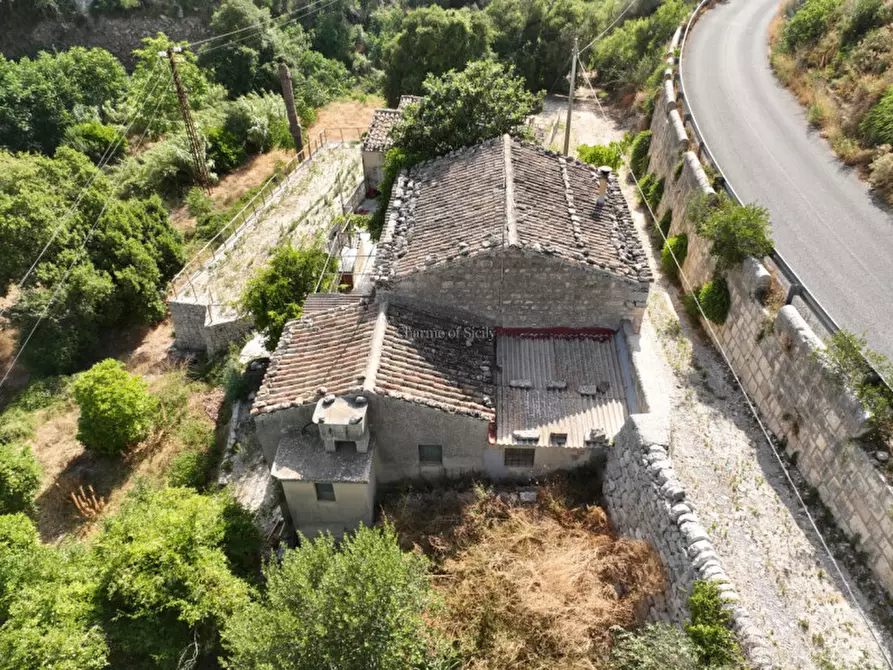 Immagine 8 di Casa indipendente in vendita  in Via Fiumara a Modica
