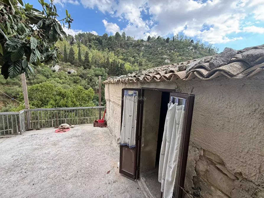 Immagine 18 di Casa indipendente in vendita  in Via Fiumara a Modica