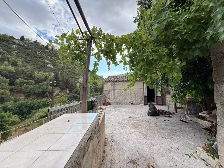Immagine 49 di Casa indipendente in vendita  in Via Fiumara a Modica