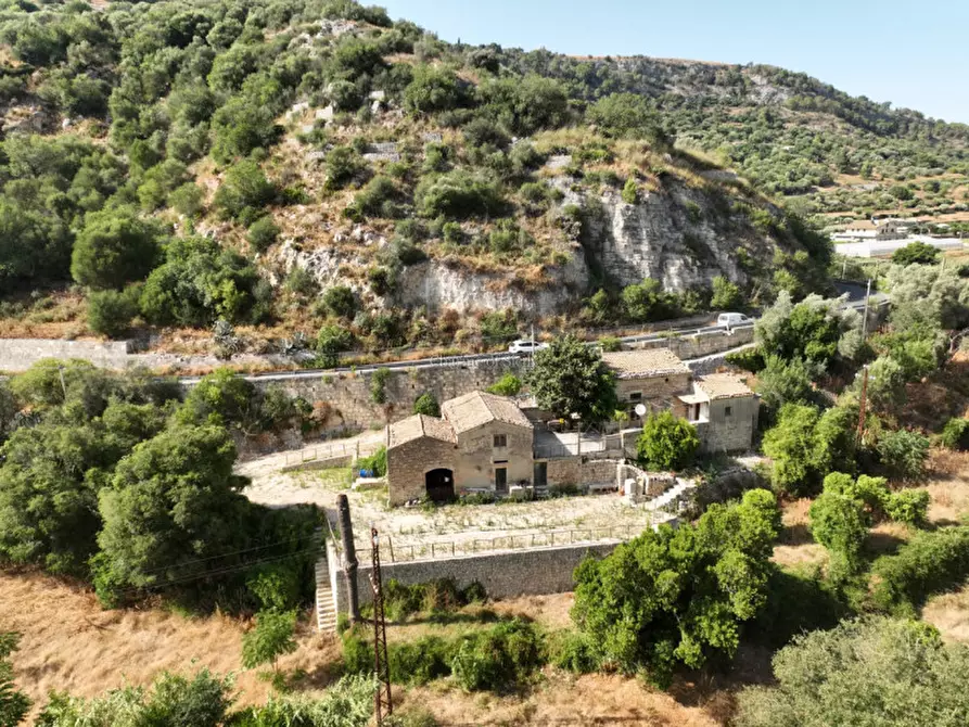 Immagine 62 di Casa indipendente in vendita  in Via Fiumara a Modica