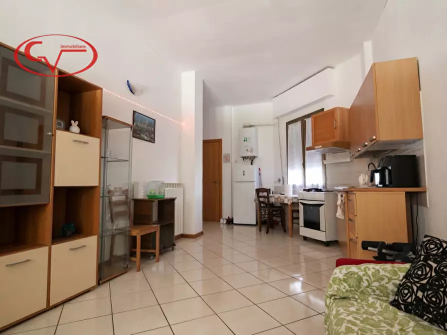 Immagine 3 di Appartamento in vendita  in Via Ombrone a Montevarchi