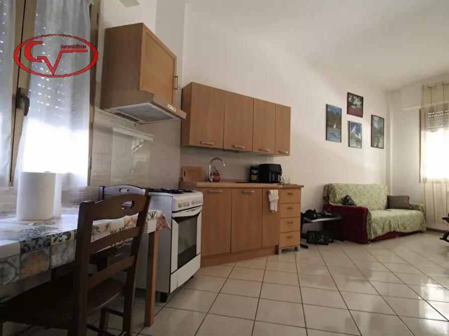 Immagine 4 di Appartamento in vendita  in Via Ombrone a Montevarchi