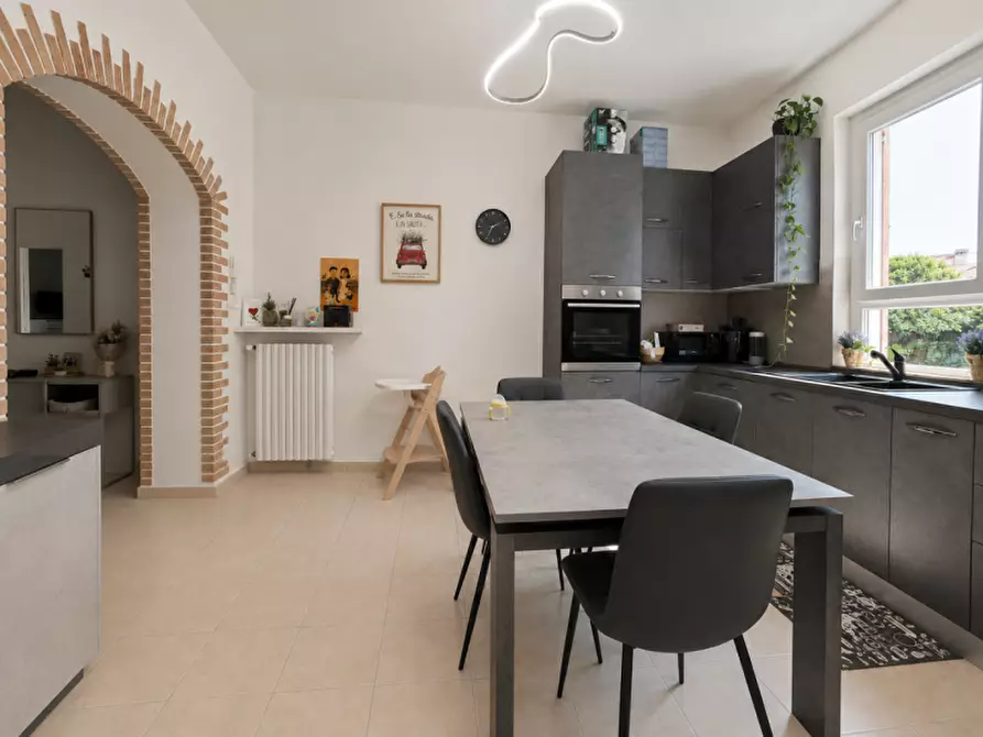 Immagine 11 di Casa indipendente in vendita  a Senigallia