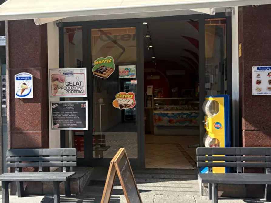Immagine 1 di Attività commerciale in vendita  in Via Aurelio Saffi  13 a Casale Monferrato