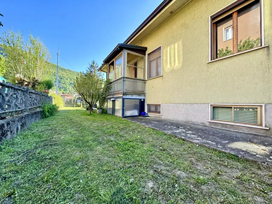 Immagine 37 di Casa bifamiliare in vendita  in via al lago, 15 a Varsi
