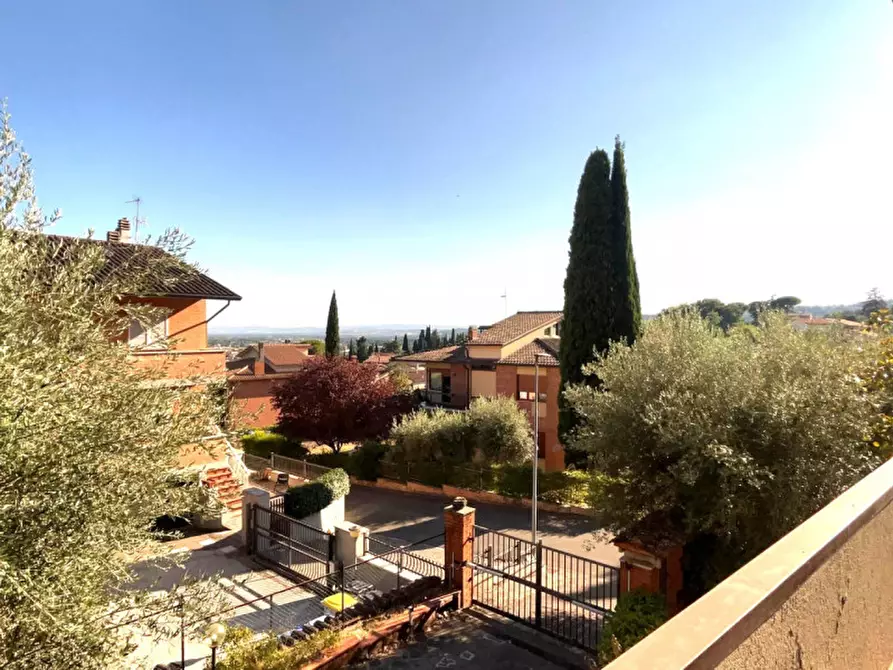 Immagine 19 di Appartamento in vendita  in Via delle Grotte a Perugia