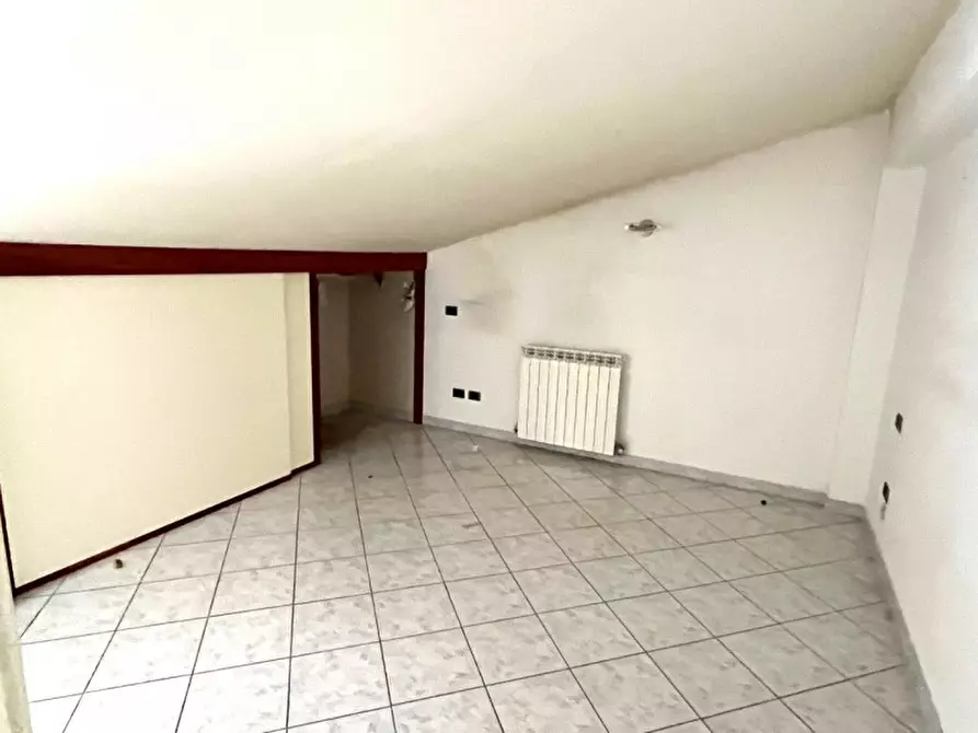 Immagine 29 di Appartamento in vendita  in Via delle Grotte a Perugia