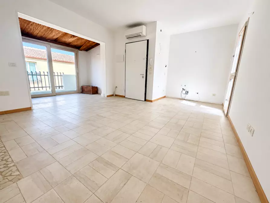 Immagine 1 di Appartamento in vendita  in via spargi a Arzachena